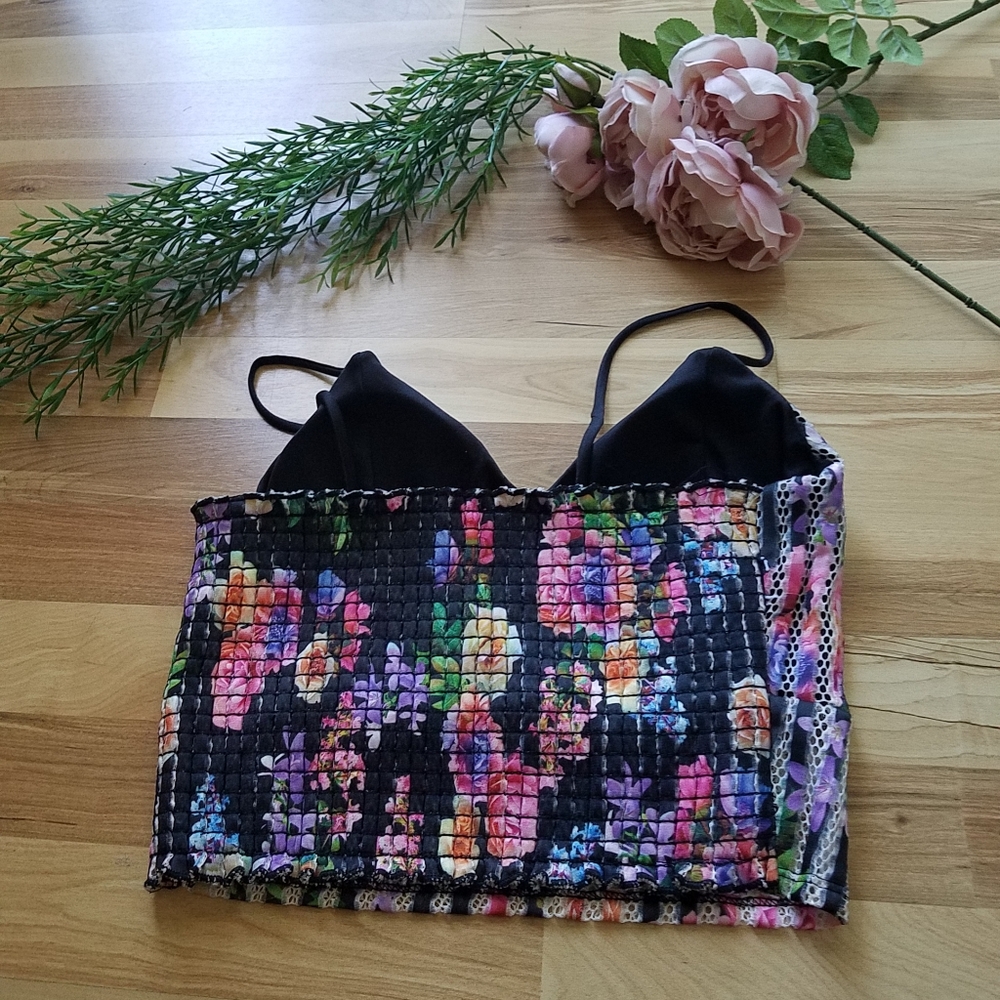 NEW Black Floral  Print Crop Top - Picture 5 of 7